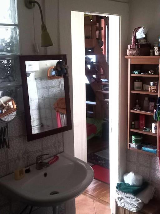 Or Working, Feel Good In The Retro Style Of A European Jiu Jitsu Champion! Apartamento